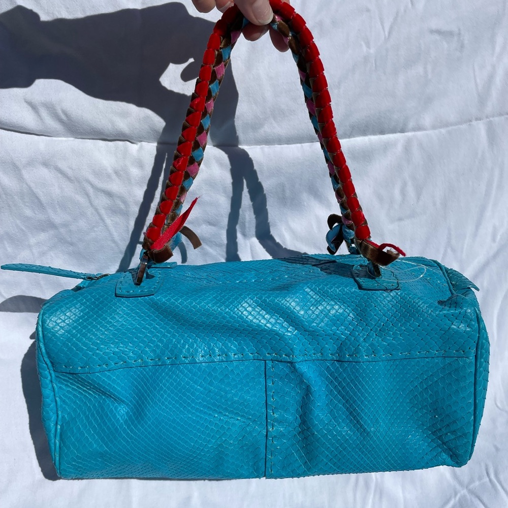 TURQUOISE VINTAGE CHARM AND LUCK TOTE